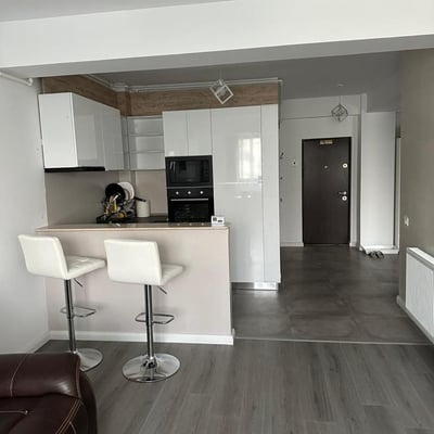 Аренда комфортной 2-комнатной квартиры 55 м² в районе Mamaia, Констанца, Румыния